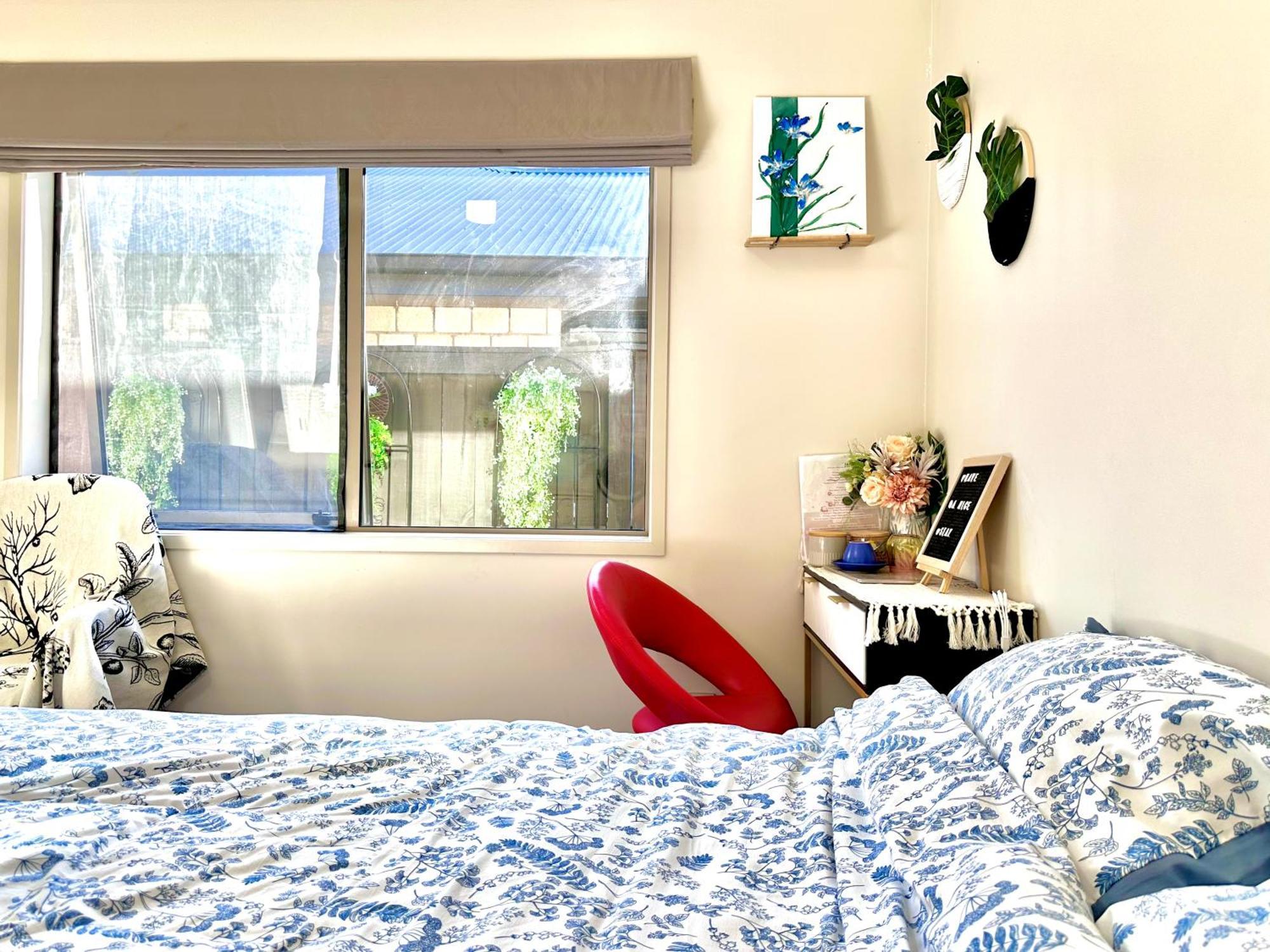 Home Away From Home Tauranga Room photo